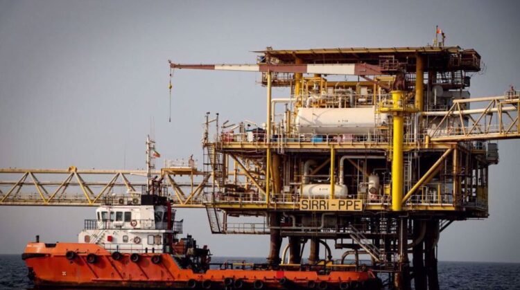 Iran discovers large natural gas reserve near Persian Gulf