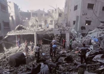 New airstrikes in Gaza