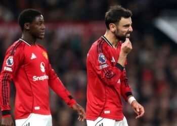 EPL: 10-man Everton Humiliate Manchester United