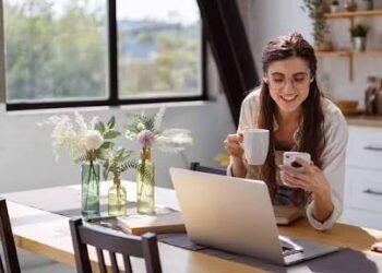 Nigeria’s 2025 Online Hustle Boom: Turning Data Into Dollars