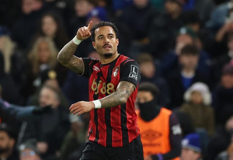 Enzo Maresca Jeered By Chelsea Fans Amid Wild Draw With Bournemouth