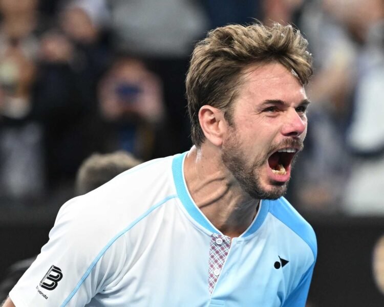 Wawrinka Beats Gea, Makes Grand Slam History at 40