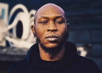 Seun Kuti Dismisses Claims of Using Wizkid for Clout