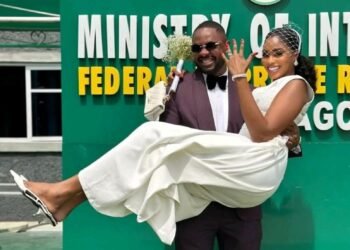 Simi Breaks Silence On Backlash Over Old Tweets