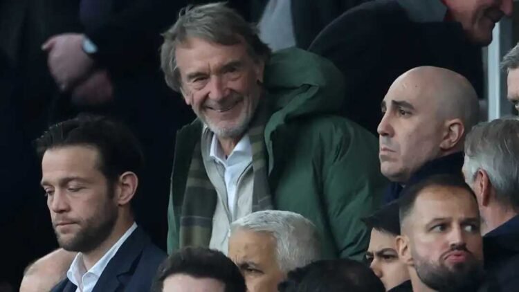 Leon Cooperman, A Billionaire, Buys New Man Utd Shares