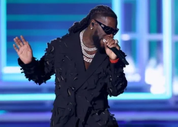 Burna Boy Becomes First African Artiste To Gross $1m From Single Concert In Oceania