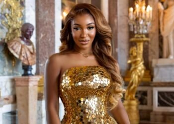 Actress Idia Aisien Weeps While Talking To Toke Makinwa About How She Spends Money On Men And Gets Disappointed