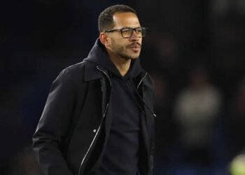 Chelsea Sacks Coach Rosenior After Five-Month Tenure