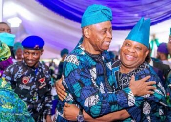 Davido’s Father Donates ₦500 Million To Osun Security Trust Fund