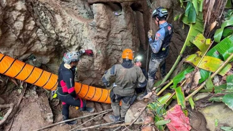 5 Villagers Rescued After Week Trapped In Flooded Laos Cave