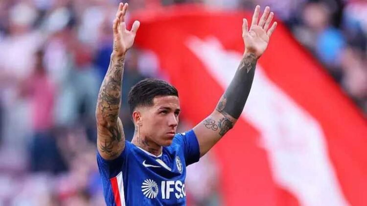 Enzo Fernandez Pushes for Chelsea Exit as Club Sets £120m Price