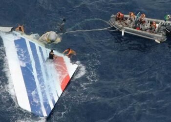 Scene-of-plane-crash -in-2009